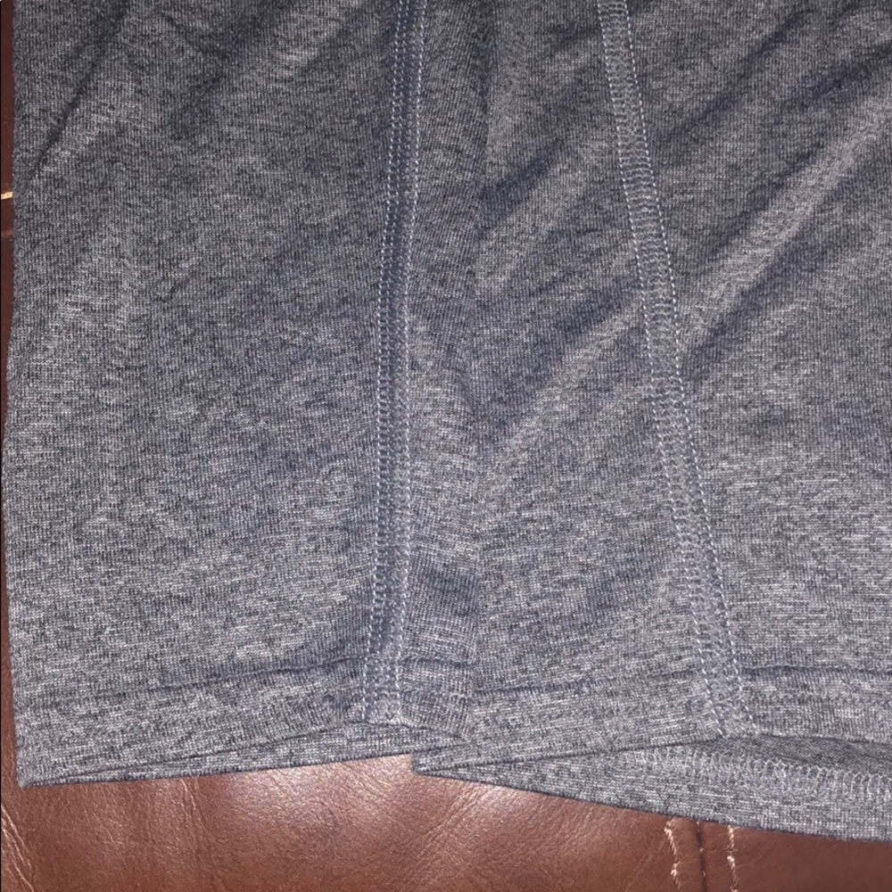 Men’s SM Under Armour Fitted LS Shirt - Picture 2 of 5